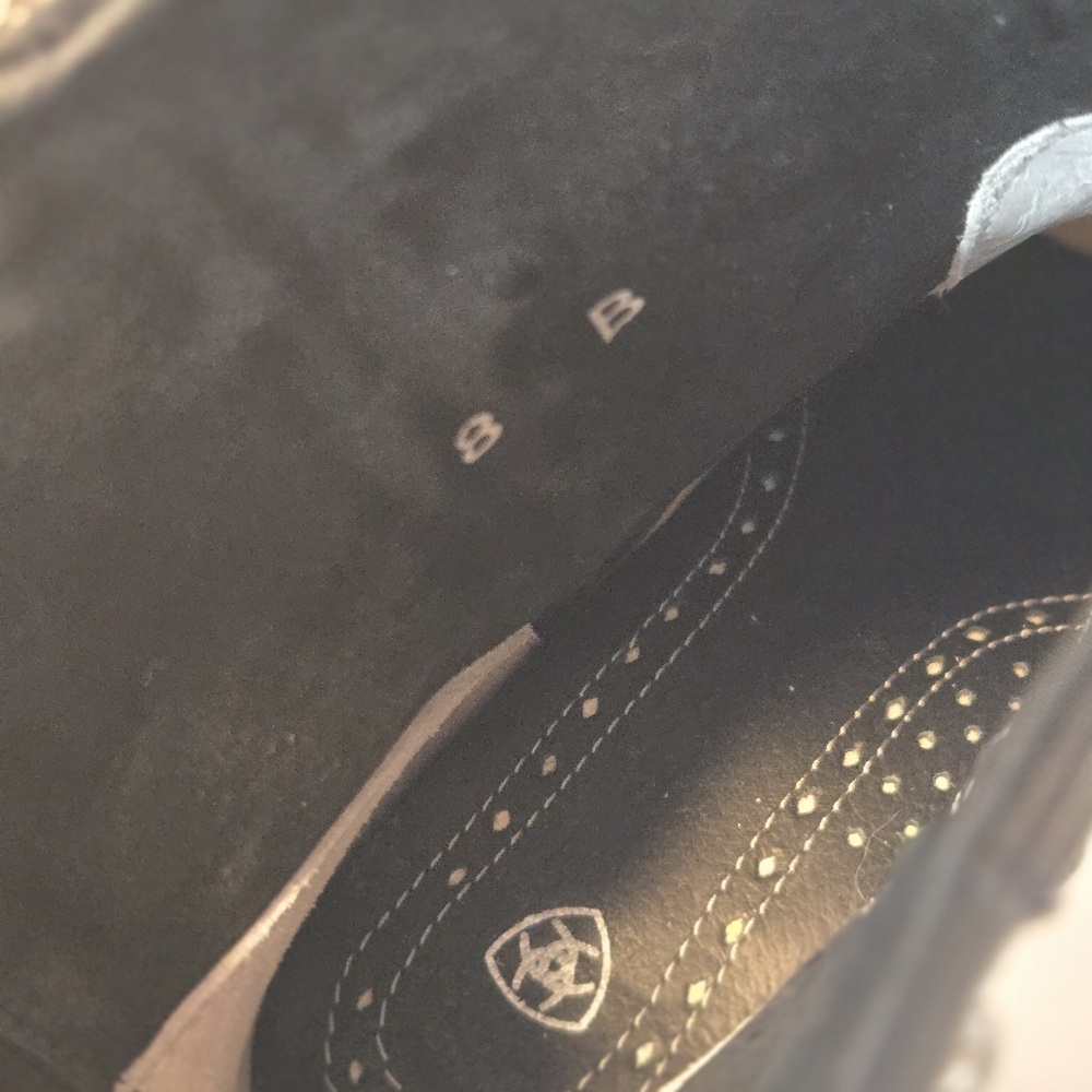 ARIAT Diva Black & White Leather Sexy Ladies Western Studs Ankle Boots Booties 8 - Picture 13 of 16